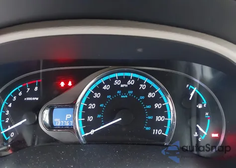 2013 Toyota Sienna Limited 7 Passenger z USA, uszkodzony, nr VIN 5TDDK3DC4DS061081